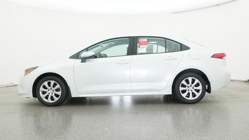 2026 Toyota Corolla LE photo 4