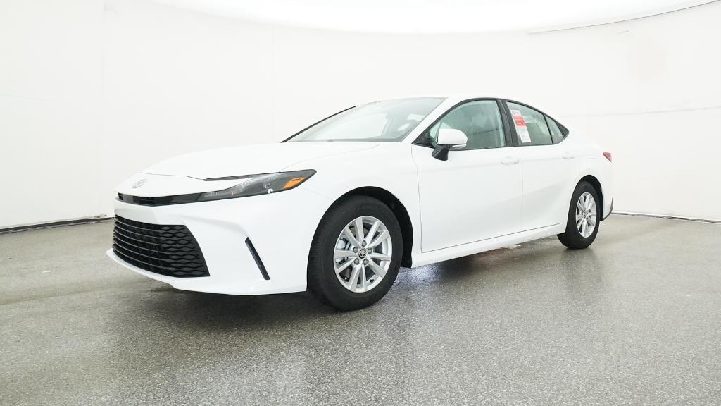 2026 Toyota Camry LE photo 2