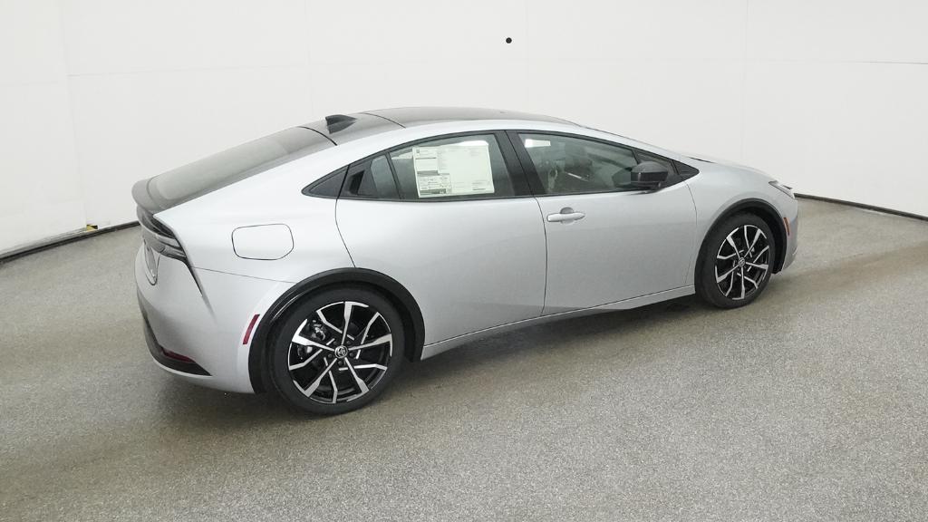 2026 Toyota Prius Plug-in Hybrid XSE - Photo 32