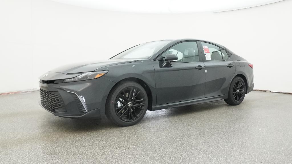 2026 Toyota Camry SE photo 3