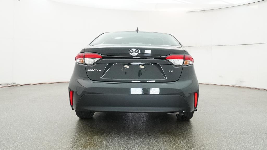 2026 Toyota Corolla LE photo 4