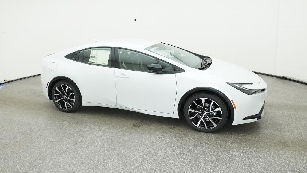 2025 Toyota Prius XSE - Photo 36