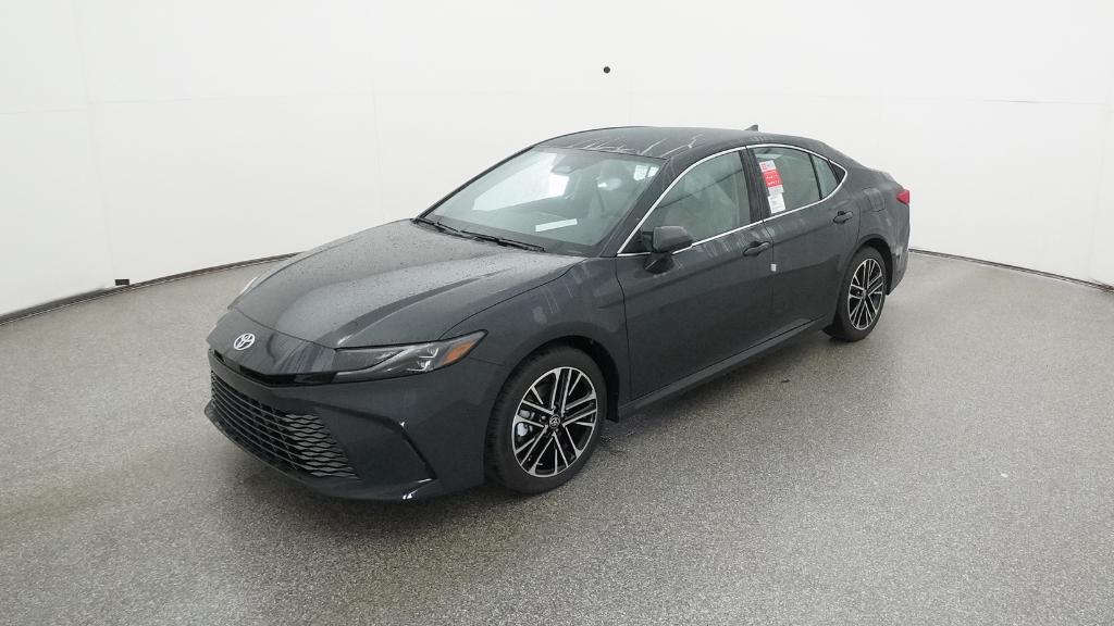 2026 Toyota Camry XLE's photo