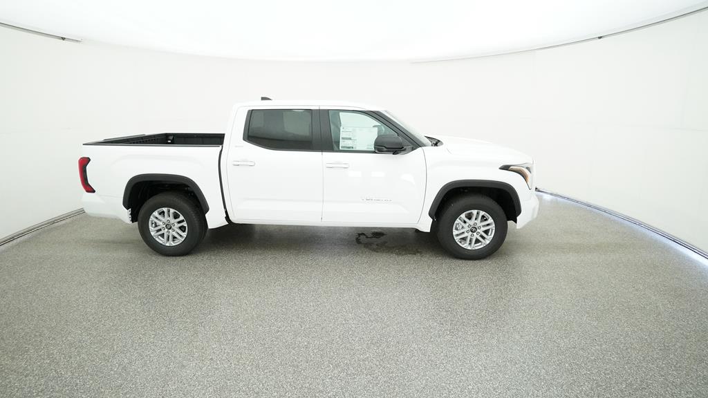 2025 Toyota Tundra SR5 - Photo 32