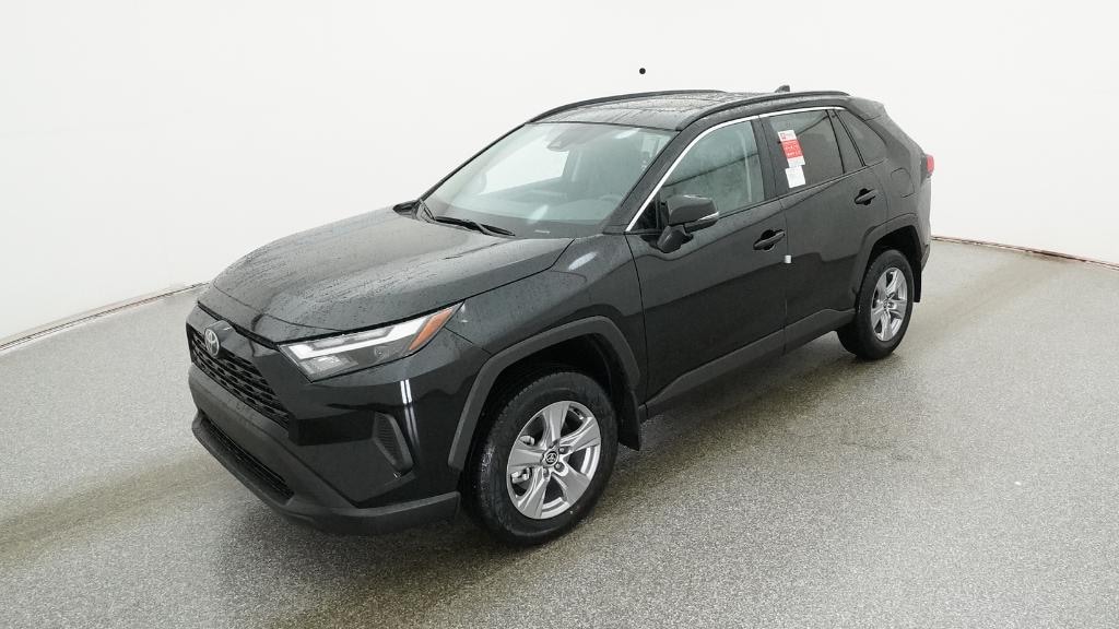 New 2025 Toyota RAV4 XLE SUV