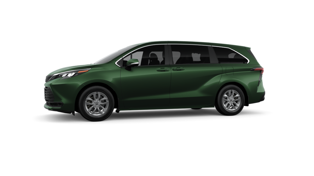 New 2026 Toyota Sienna LE 8 PASSENGER
