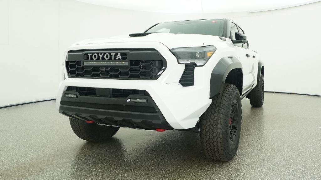 2026 Toyota Tacoma TRD Pro - Photo 32