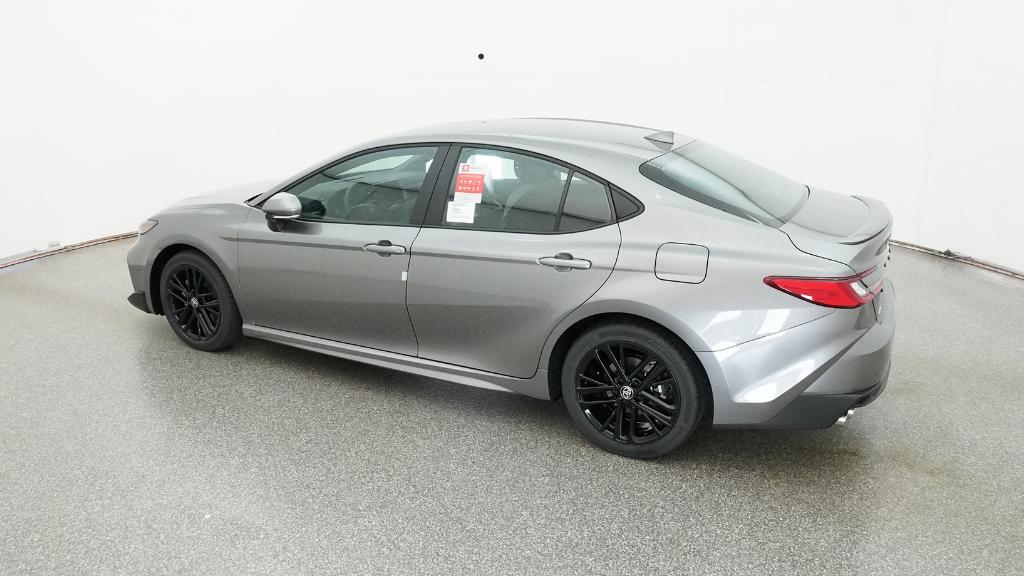 2026 Toyota Camry SE photo 2