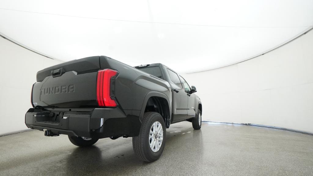 2026 Toyota Tundra SR5 - Photo 6