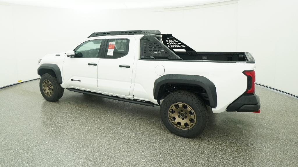 2025 Toyota Tacoma Trailhunter - Photo 7