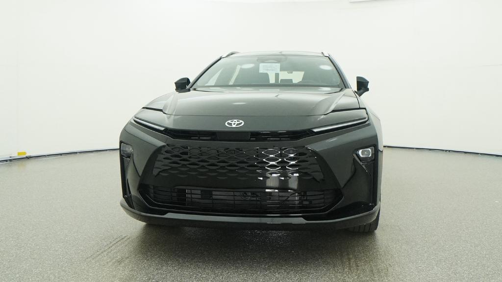 2026 Toyota Crown Signia Limited - Photo 17