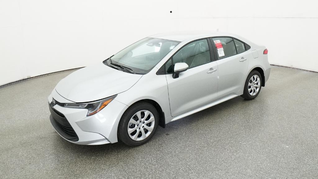 2026 Toyota Corolla LE's photo