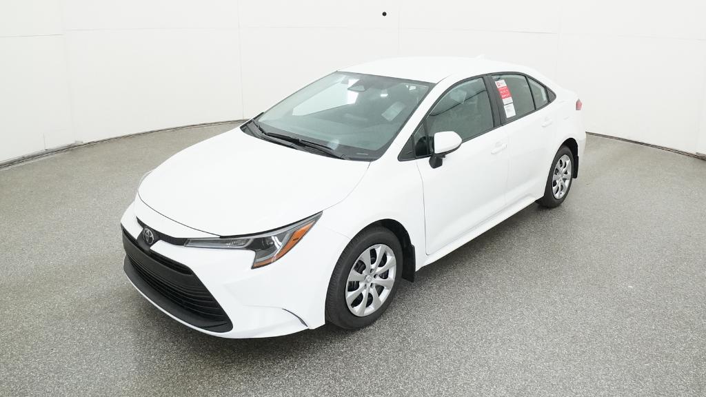 2026 Toyota Corolla LE's photo