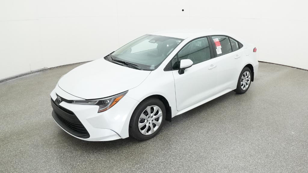 2026 Toyota Corolla LE's photo