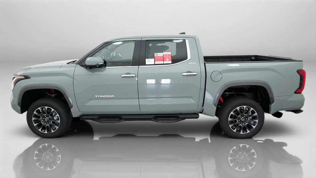 New 2026 Toyota Tundra Limited LIMITED CREWMAX 5.5