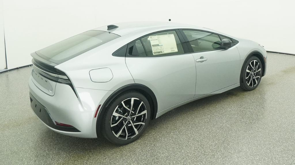 2026 Toyota Prius Plug-in Hybrid XSE - Photo 33