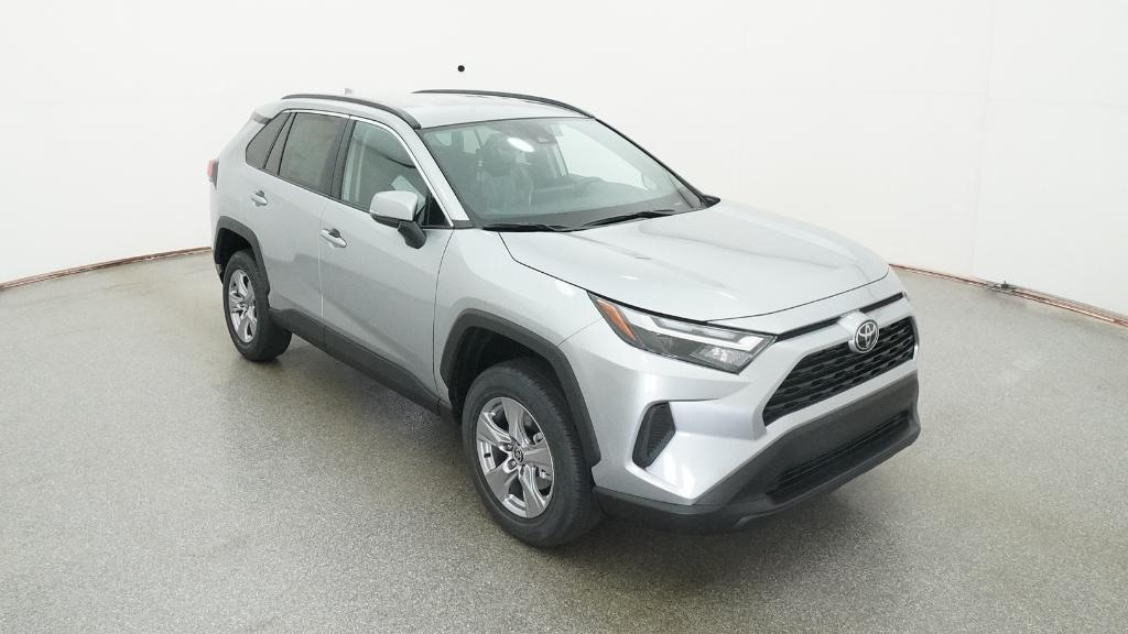 New 2025 Toyota RAV4 XLE SUV