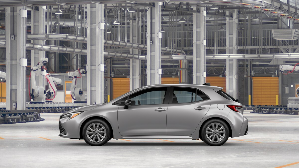 2026 Toyota Corolla SE photo 3