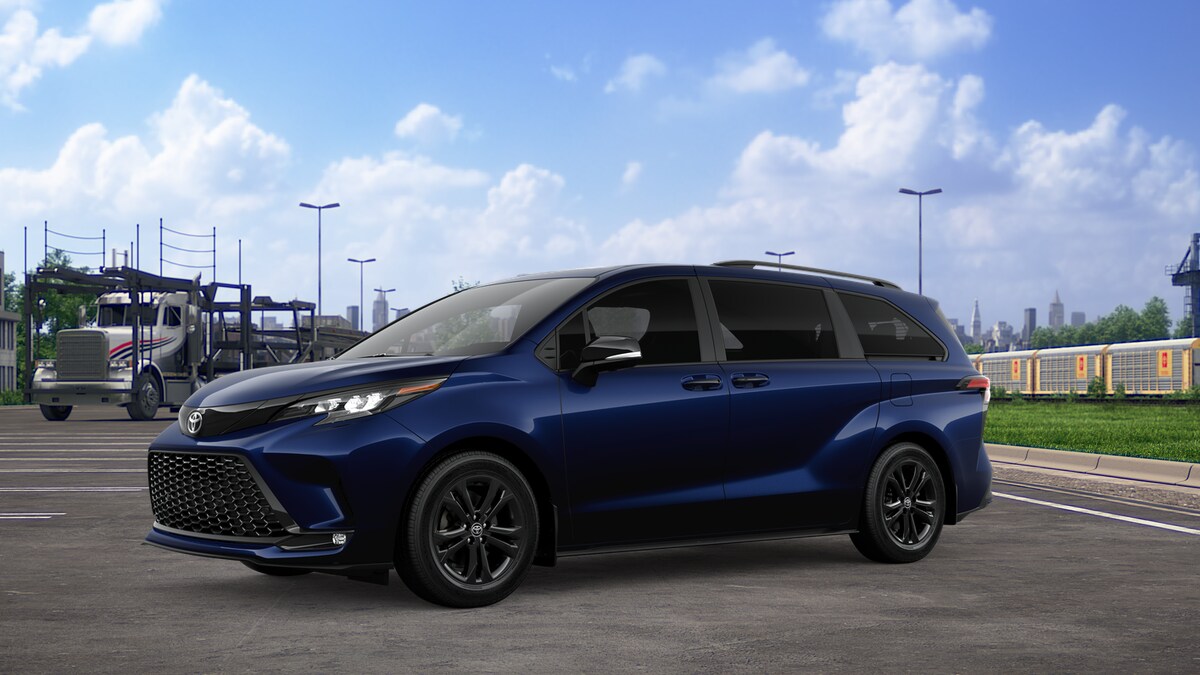 2026 Toyota Sienna XSE photo 2