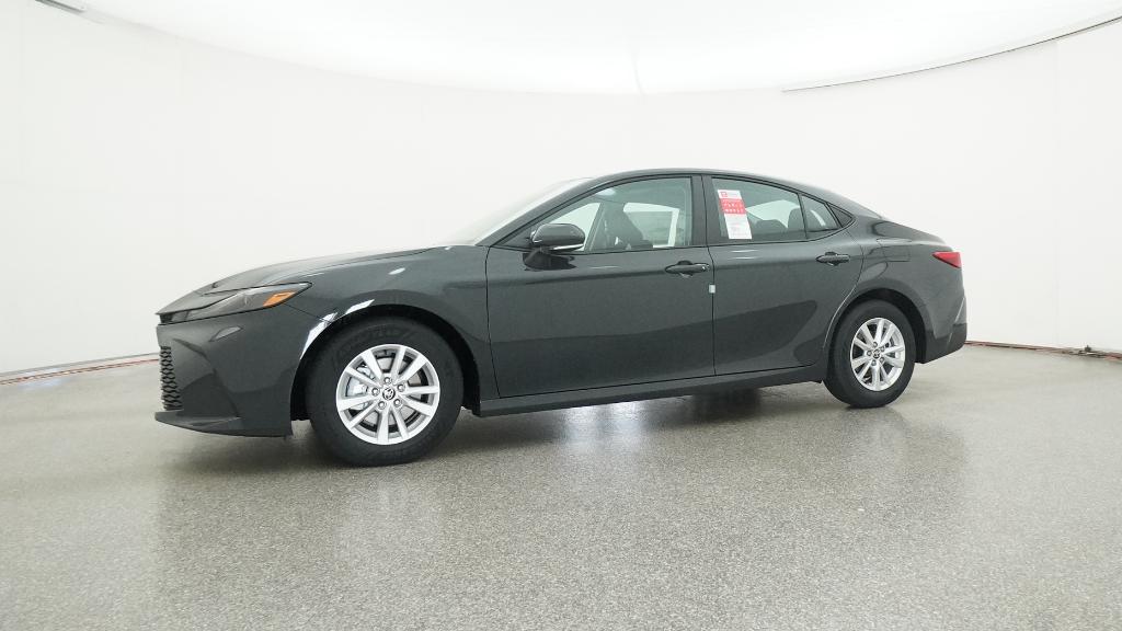 2026 Toyota Camry LE photo 2