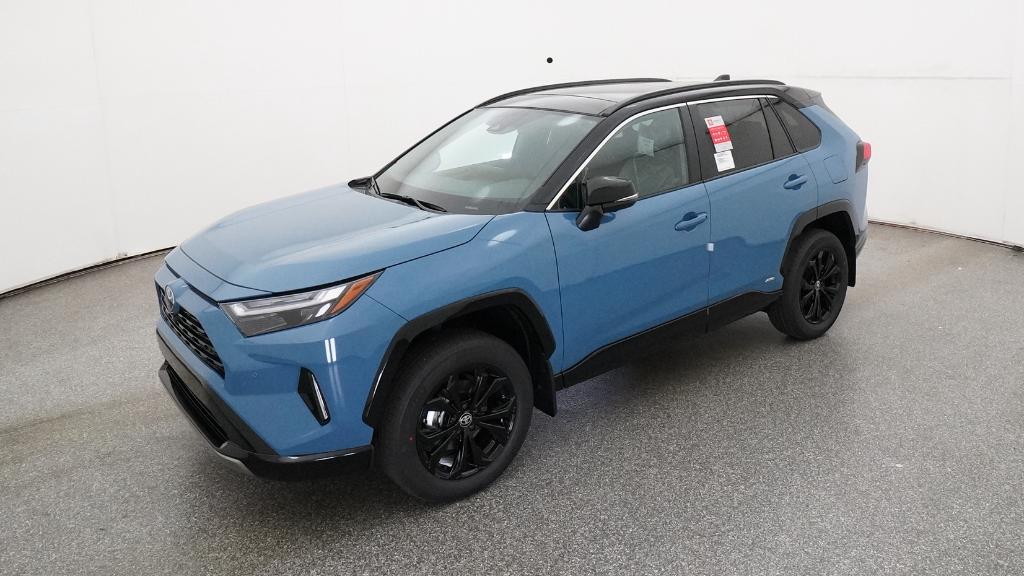 2025 Toyota RAV4 XSE's photo