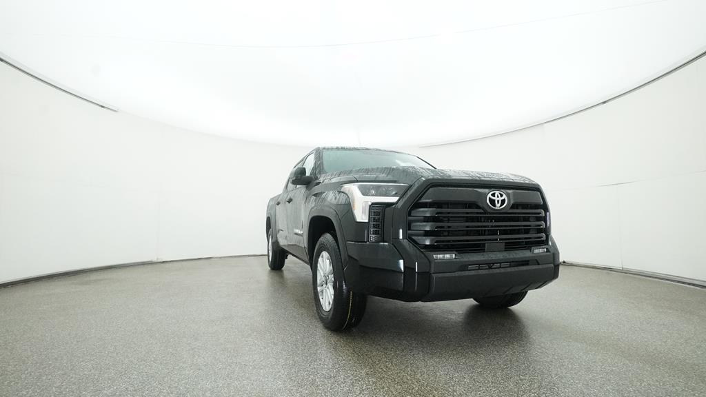 2025 Toyota Tundra SR5 - Photo 16