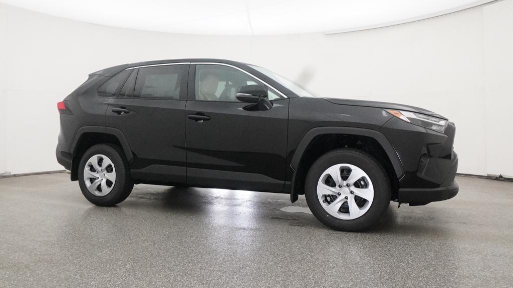 2025 Toyota RAV4 LE photo 3