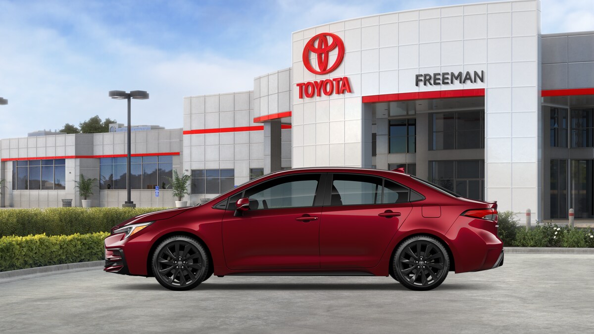 2026 Toyota Corolla SE photo 3