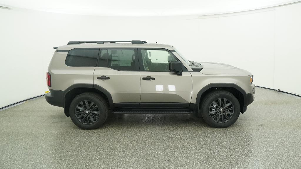 2026 Toyota Land Cruiser photo 2