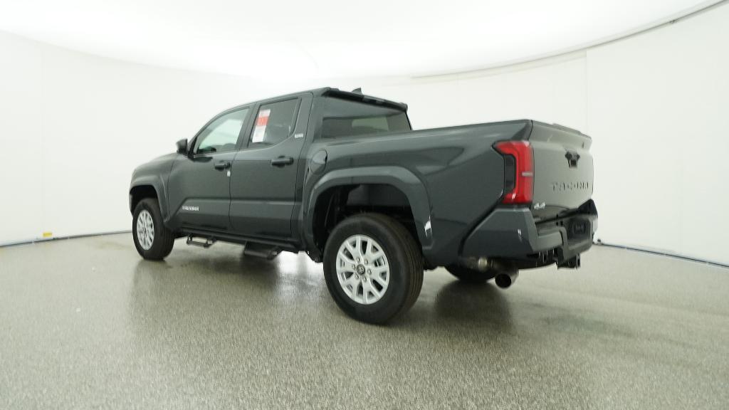 2025 Toyota Tacoma SR5 4x4 Double Cab photo 4