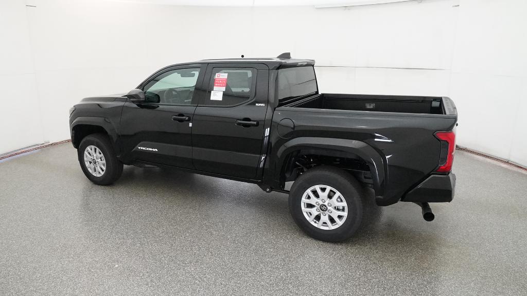 2025 Toyota Tacoma SR5 photo 3
