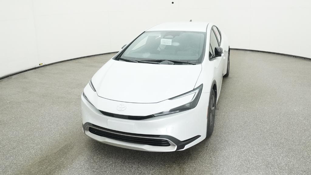 2026 Toyota Prius Plug-in Hybrid SE - Photo 18