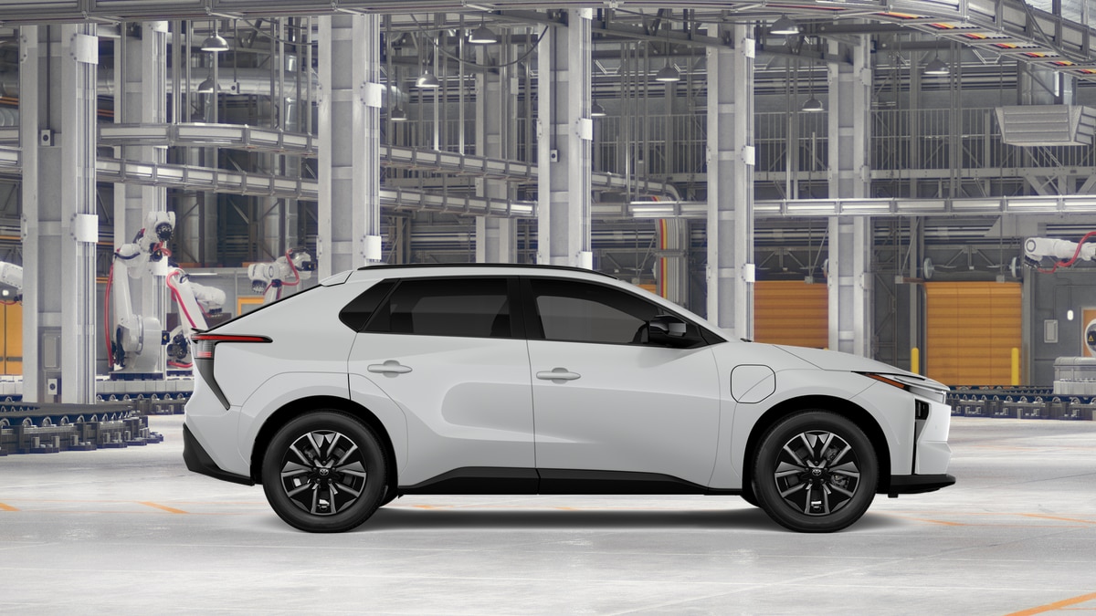 2026 Toyota bZ XLE - Photo 12