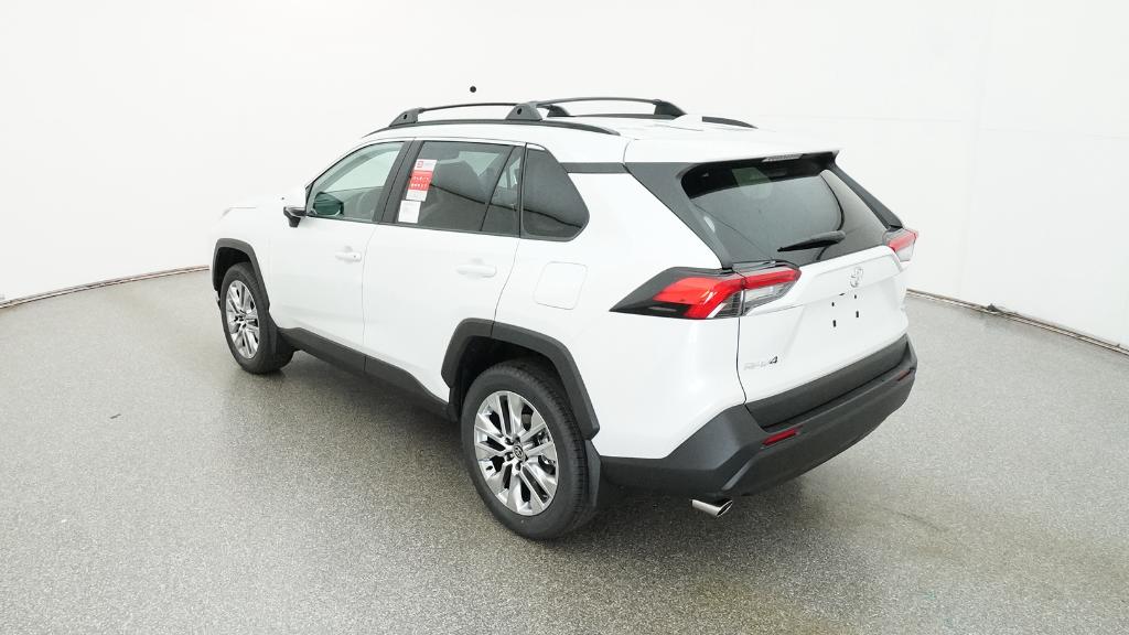 2025 Toyota RAV4 XLE Premium photo 4