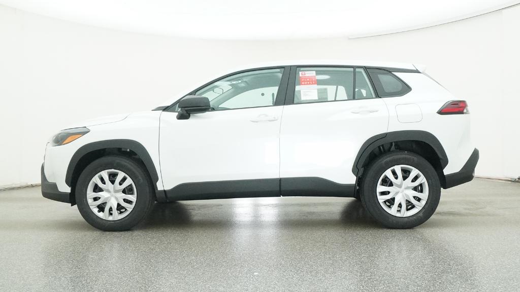 2026 Toyota Corolla Cross L photo 4
