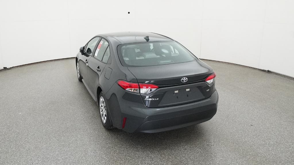 2026 Toyota Corolla LE photo 4