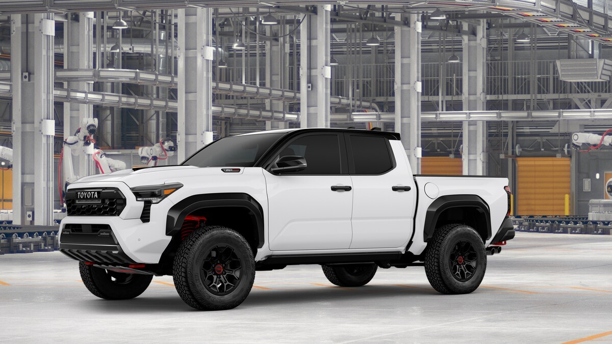 2025 Toyota Tacoma TRD Pro 4x4 Double Cab photo 2