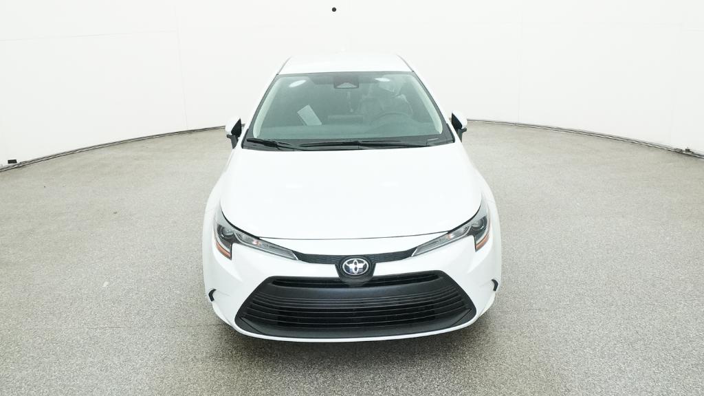 2026 Toyota Corolla LE photo 4