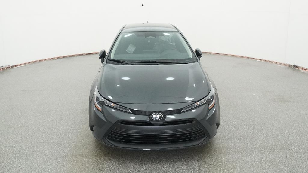 2026 Toyota Corolla LE photo 2