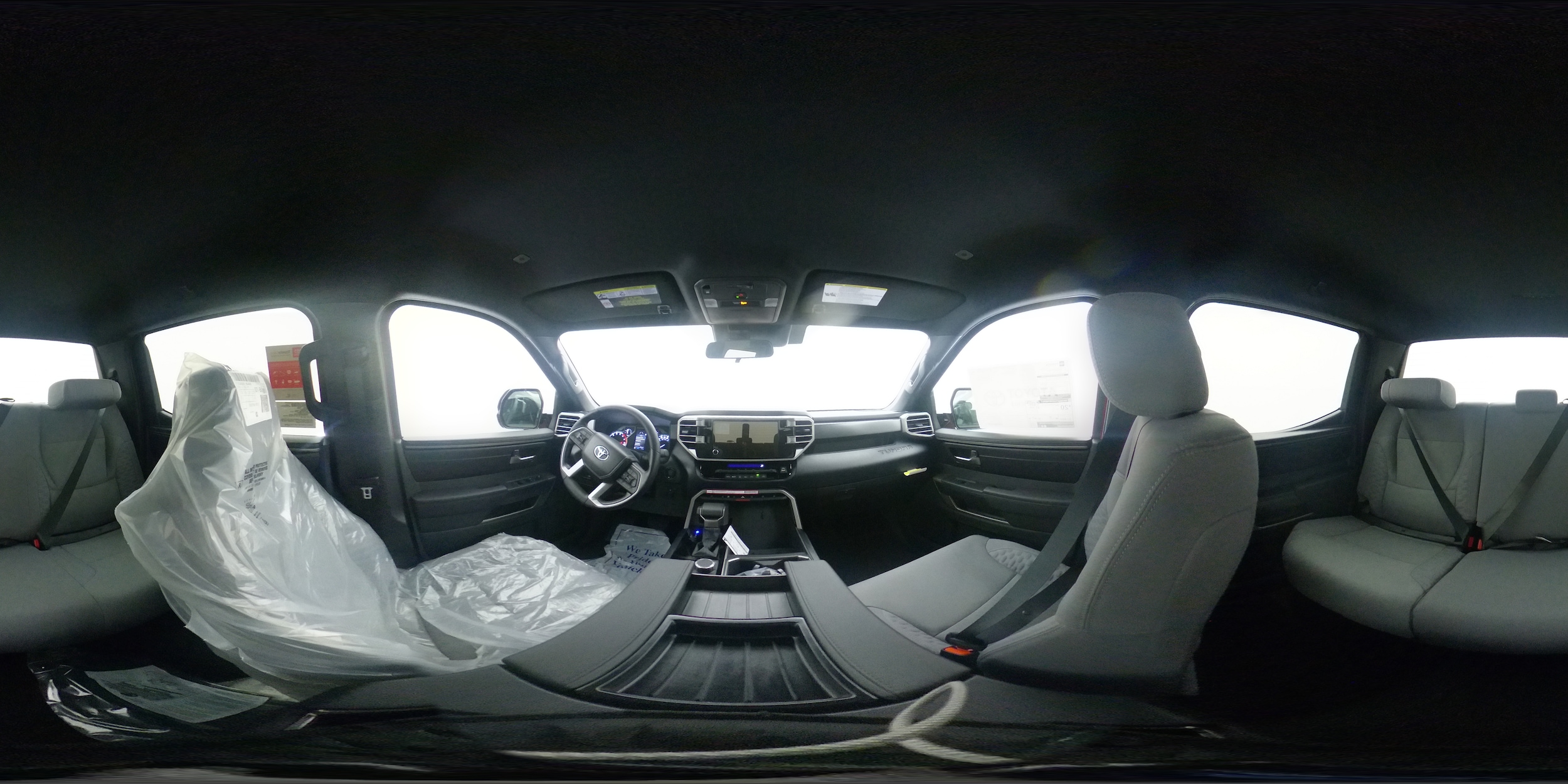 2025 Toyota Tundra SR5 - Photo 15