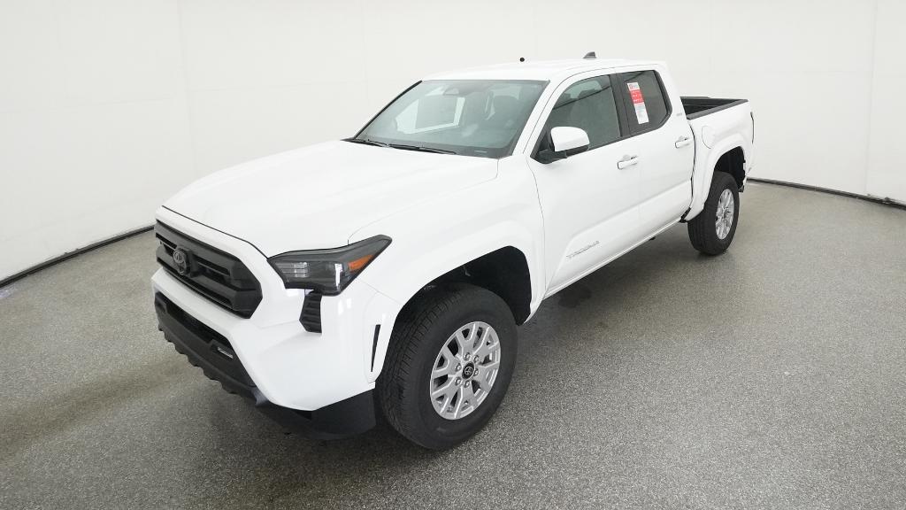 2025 Toyota Tacoma SR5 photo 3