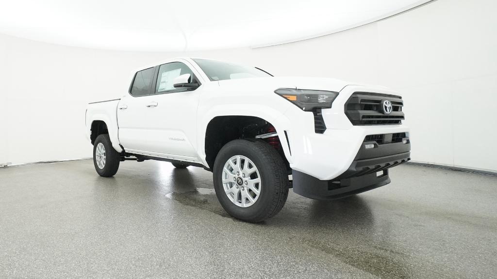 2025 Toyota Tacoma SR5 - Photo 25