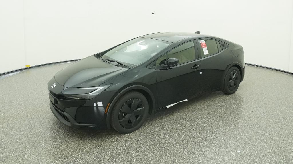 2026 Toyota Prius LE's photo