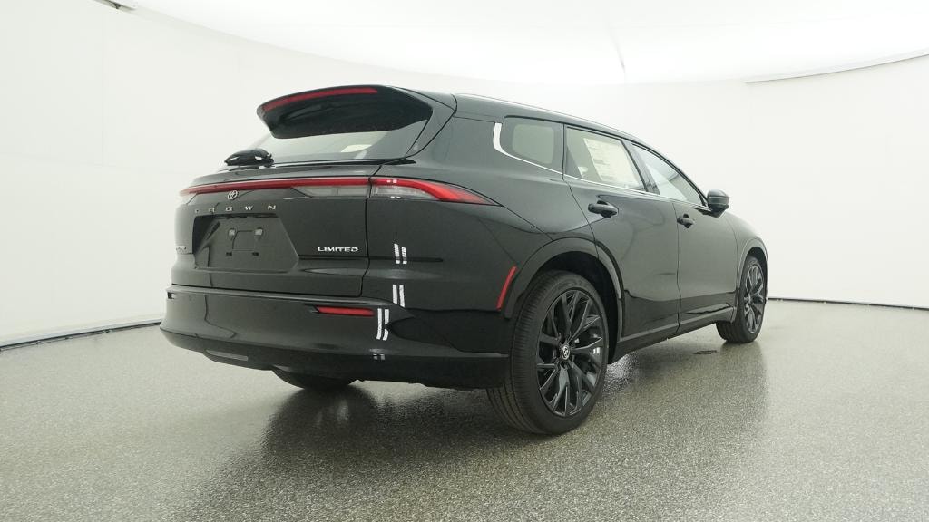 New 2025 Toyota Crown Signia Limited LIMITED