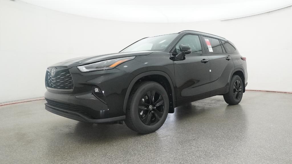 2025 Toyota Highlander Hybrid XLE photo 3