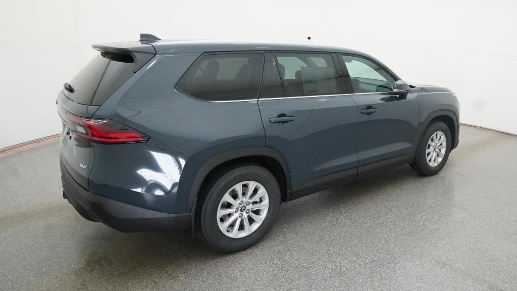 New 2026 Toyota Grand Highlander Hybrid XLE SUV