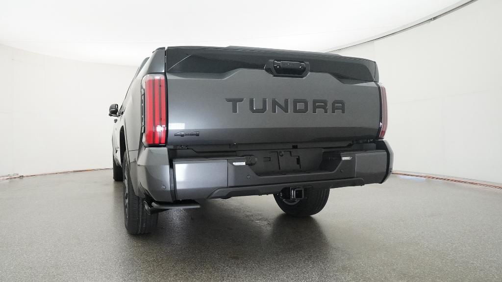 2026 Toyota Tundra Platinum CrewMax photo 4