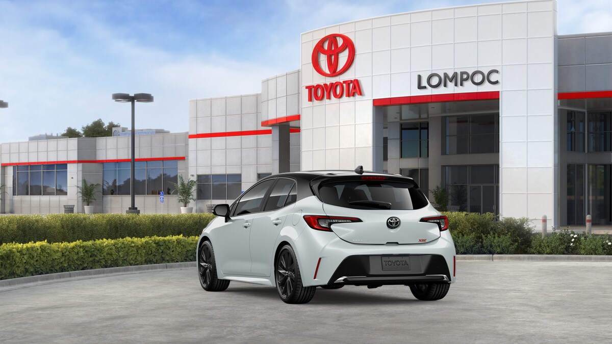 2026 Toyota Corolla Hatchback XSE - Photo 7