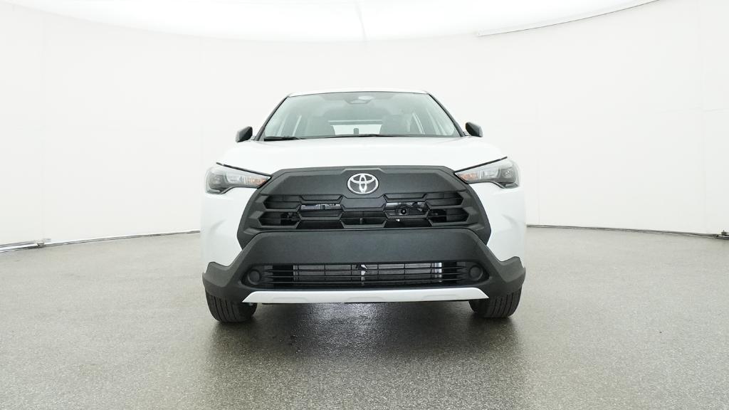 2026 Toyota Corolla Cross L photo 4