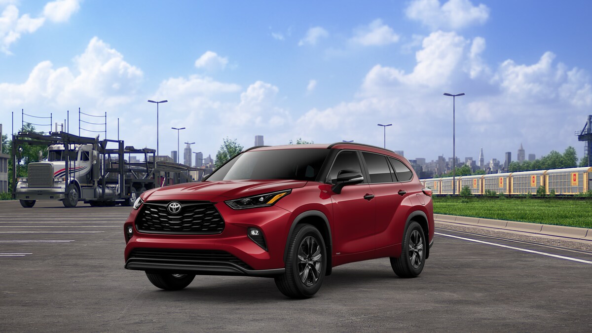 2025 Toyota Highlander Hybrid XLE photo 2